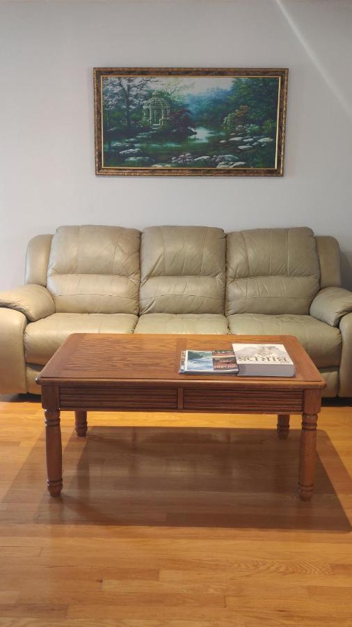The Comfort Stay At City Of Pickering Exteriör bild